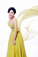 东kata bicolor woman beauty 艺艺苘东丽丽