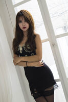 韩koku beauty old woman Park Geun-hyun high challenge material sexual feeling thigh photo 9P