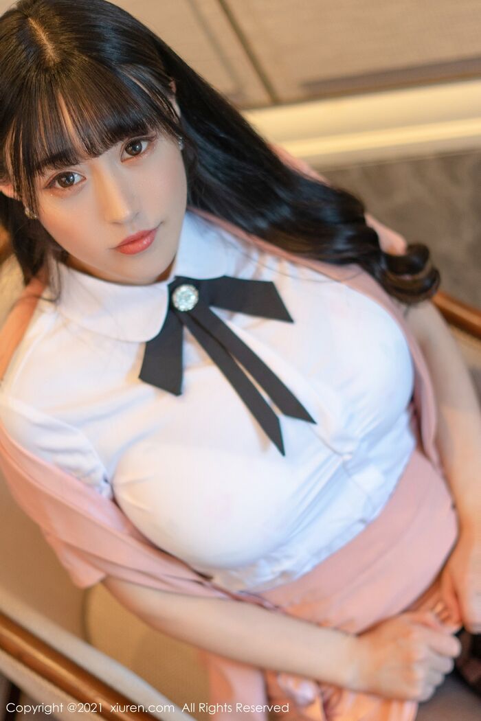 XiuRen No.4044_Imitation Special Zhu Kawu Flower Private Cell Powder Color Masa Uniform Semi-Dewying Photo 48P 11th image
