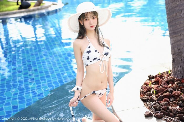 [MFStar Imitation Academy] Vol.548_ Imitation Special Small Fruit冻Sanjo Trip Beat Feeling White Swim Half-Out Hideous White Swimsuit 50P 37th image