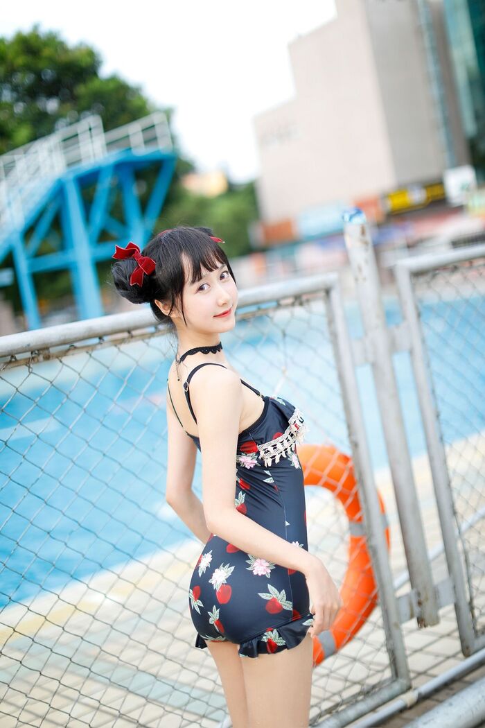 [Sugar Film] Vol.239_ Grass Robe Beautiful Girl Gaigai Swimming Pond Hidehaku Hakuba BirthIng Photo 40P 14th image