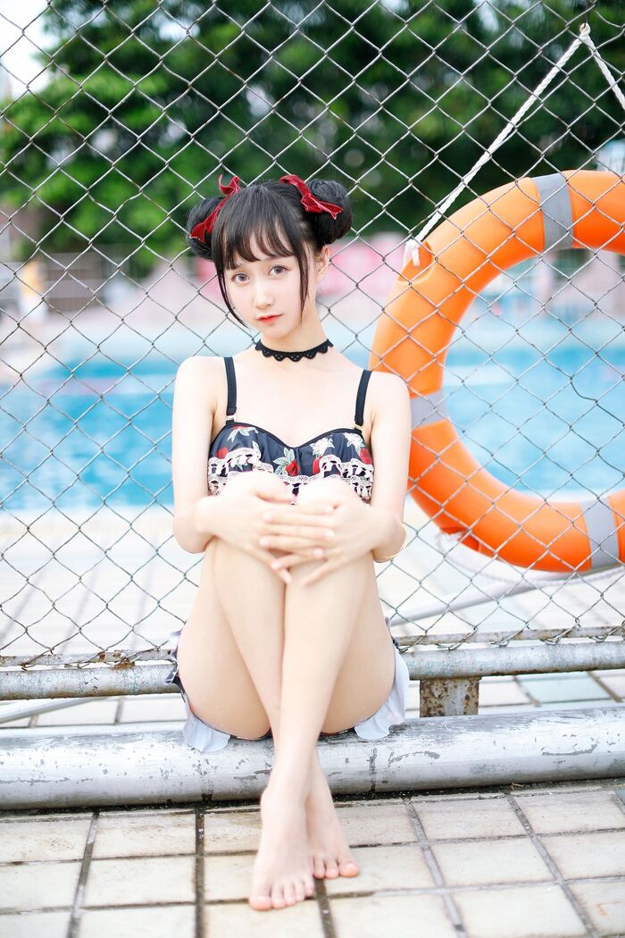 [Sugar Film] Vol.239_ Grass Robe Beautiful Girl Gaigai Swimming Pond Hidehaku Hakuba BirthIng Photo 40P 2th image
