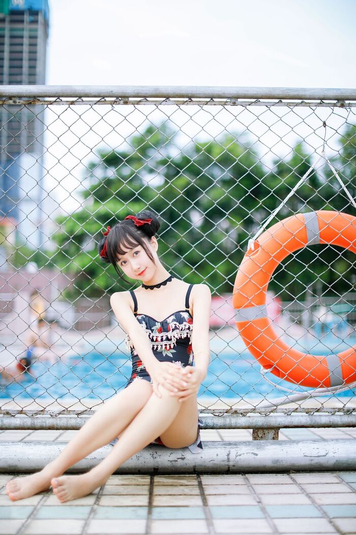 [Sugar Film] Vol.239_ Grass Robe Beautiful Girl Gaigai Swimming Pond Hidehaku Hakuba BirthIng Photo 40P 21th image