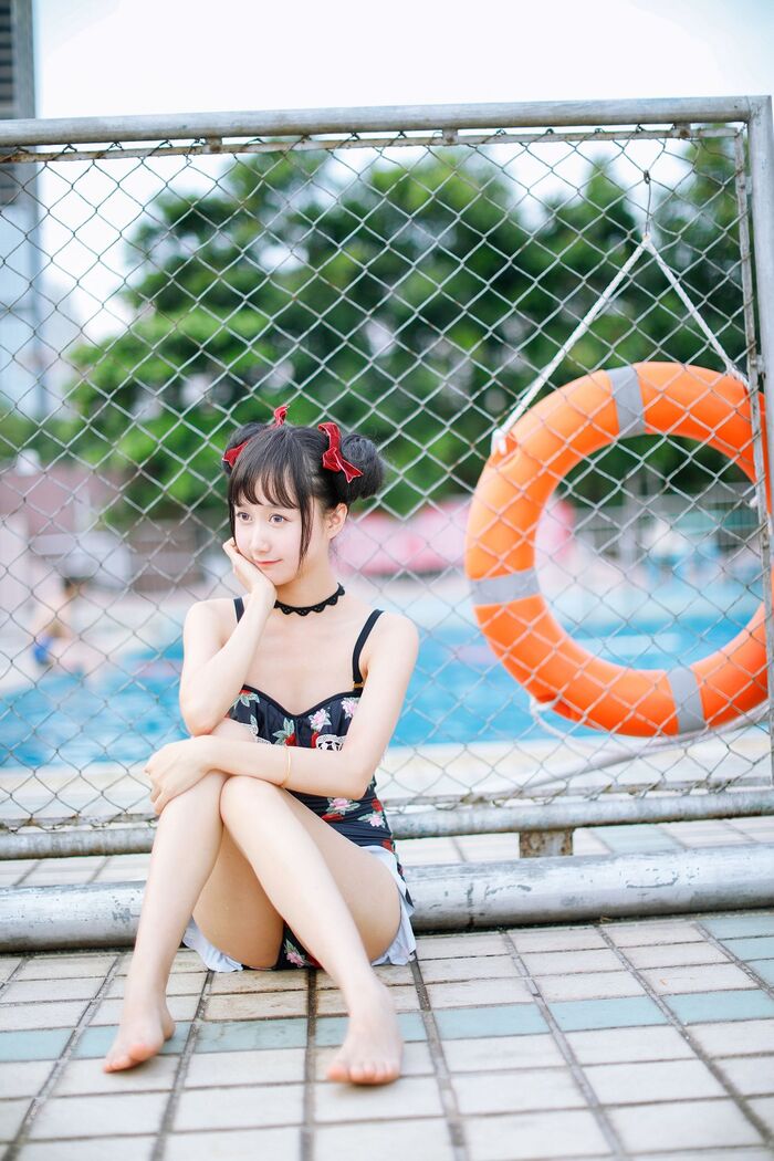 [Sugar Film] Vol.239_ Grass Robe Beautiful Girl Gaigai Swimming Pond Hidehaku Hakuba BirthIng Photo 40P 22th image