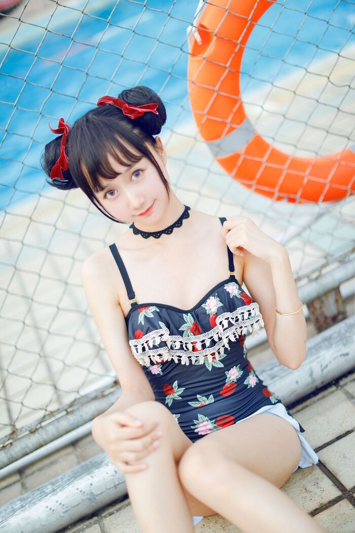 [Sugar Film] Vol.239_ Grass Robe Beautiful Girl Gaigai Swimming Pond Hidehaku Hakuba BirthIng Photo 40P 25th image