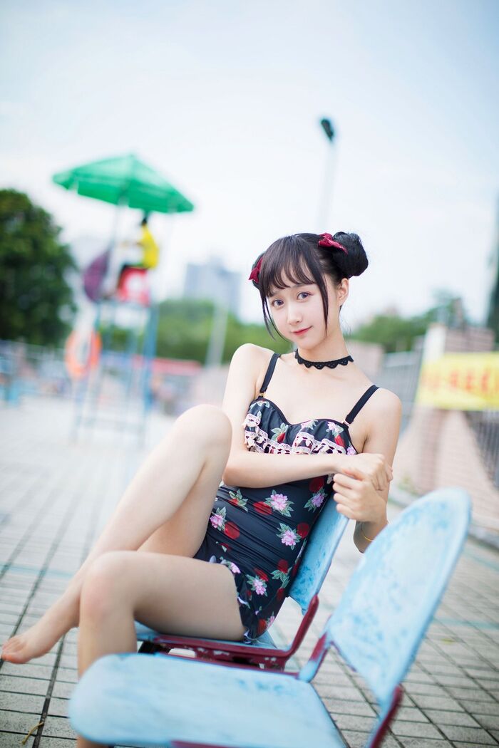 [Sugar Film] Vol.239_ Grass Robe Beautiful Girl Gaigai Swimming Pond Hidehaku Hakuba BirthIng Photo 40P 35th image
