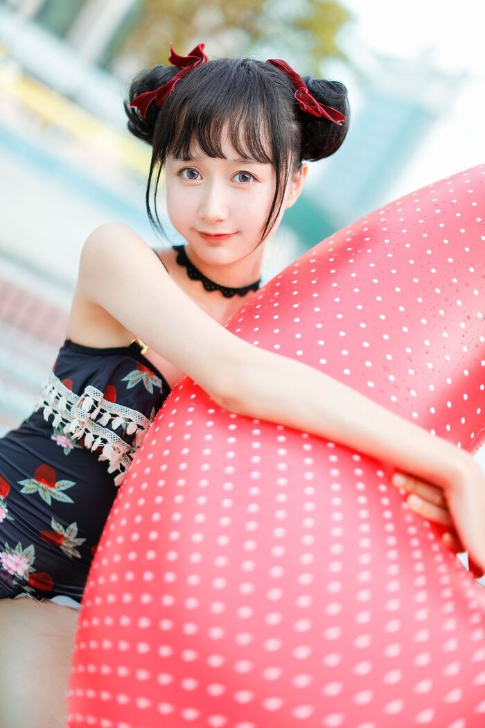 [Sugar Film] Vol.239_ Grass Robe Beautiful Girl Gaigai Swimming Pond Hidehaku Hakuba BirthIng Photo 40P 6th image