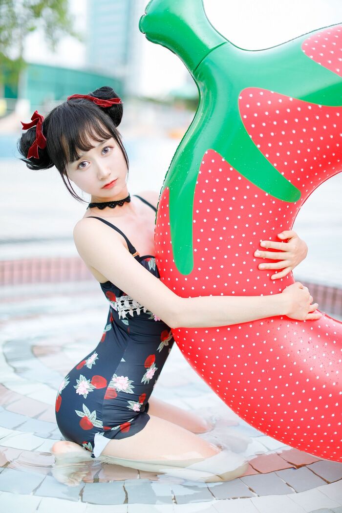 [Sugar Film] Vol.239_ Grass Robe Beautiful Girl Gaigai Swimming Pond Hidehaku Hakuba BirthIng Photo 40P 8th image