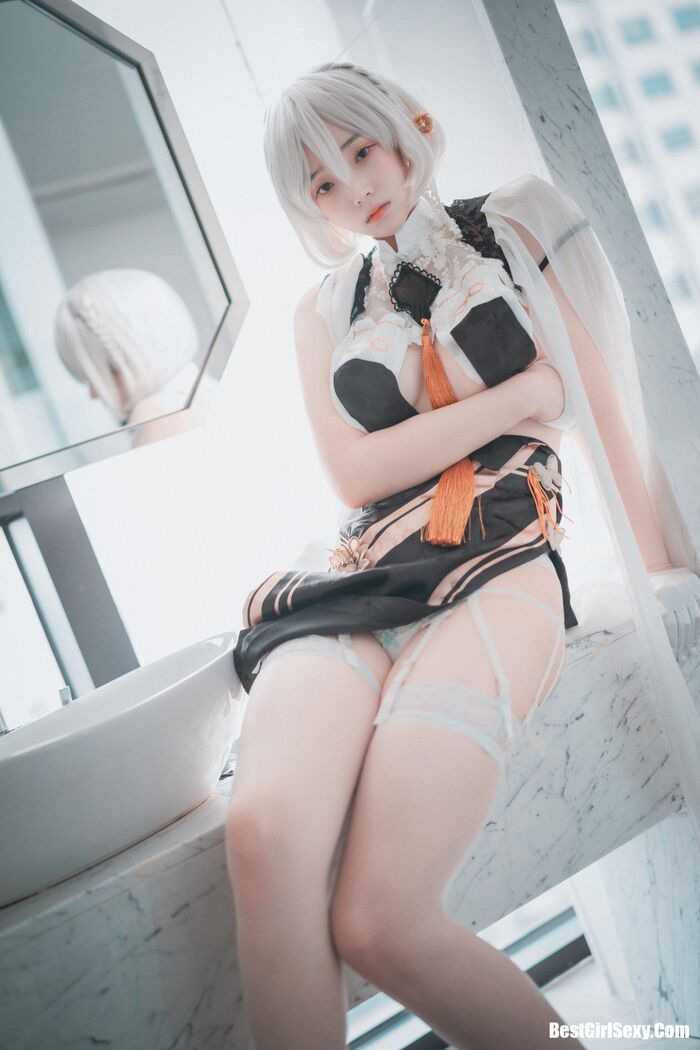 DJAWA 밤비 Azur Lane HMS Sirius 15th image