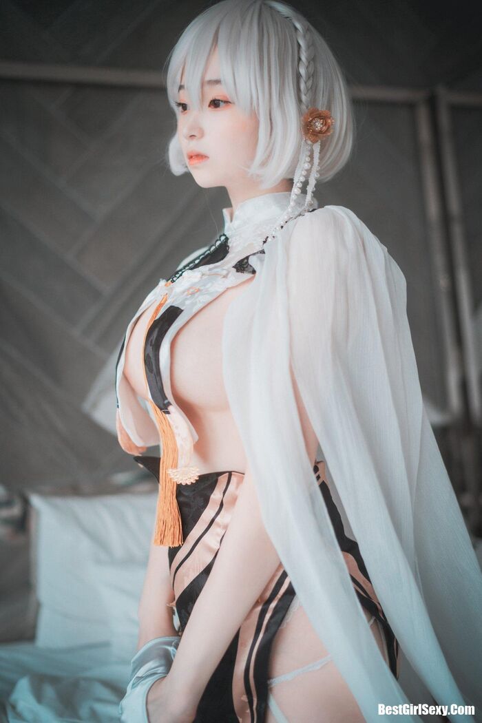 DJAWA 밤비 Azur Lane HMS Sirius 2th image