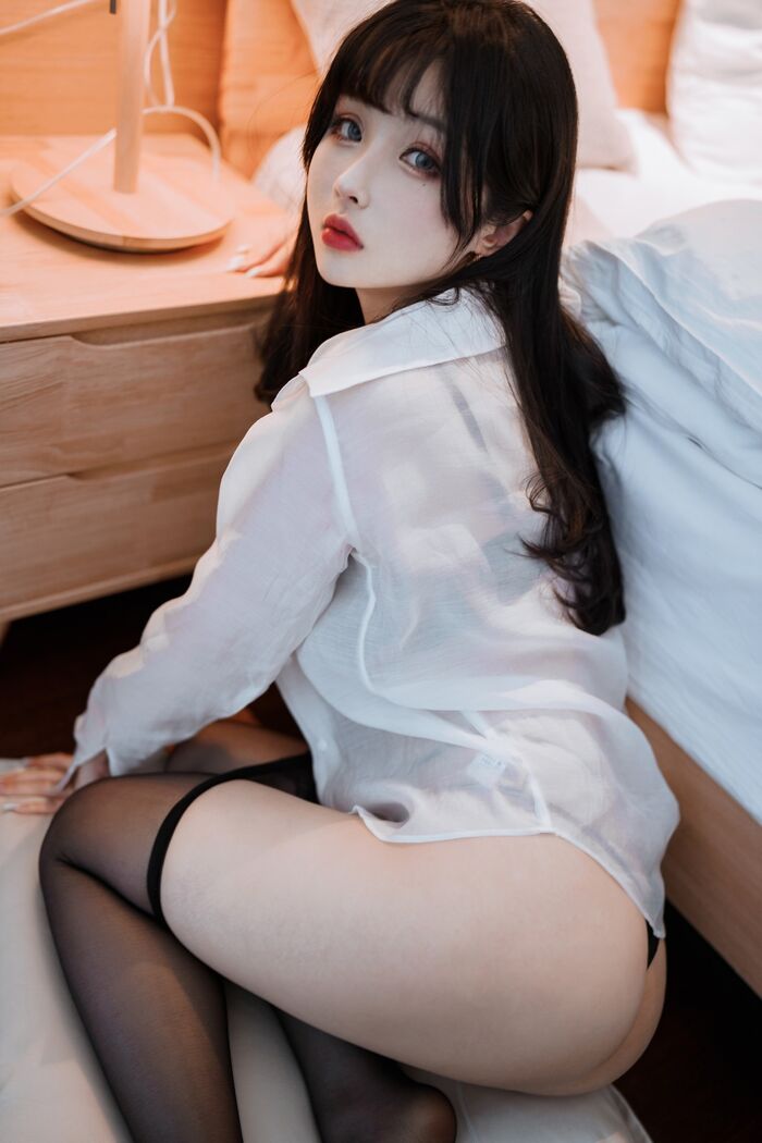 网络美女rioko凉凉子&面饼仙儿双人黑丝主题私房OL制服下超薄黑丝秀美腿诱惑写真91P 74th image