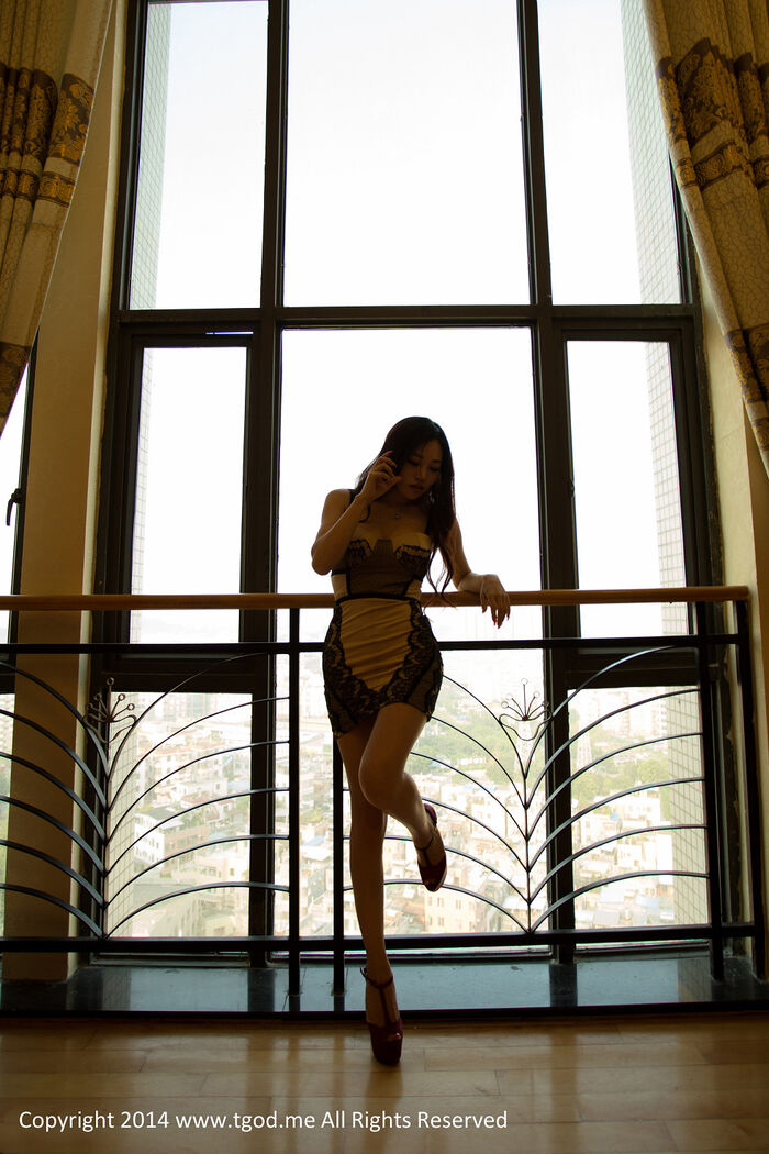 [TGOD 推女神]2014.12.16_甜美Baby 沫晓伊性感内衣红色丁字裤美臀诱惑Photo 53P 14th image