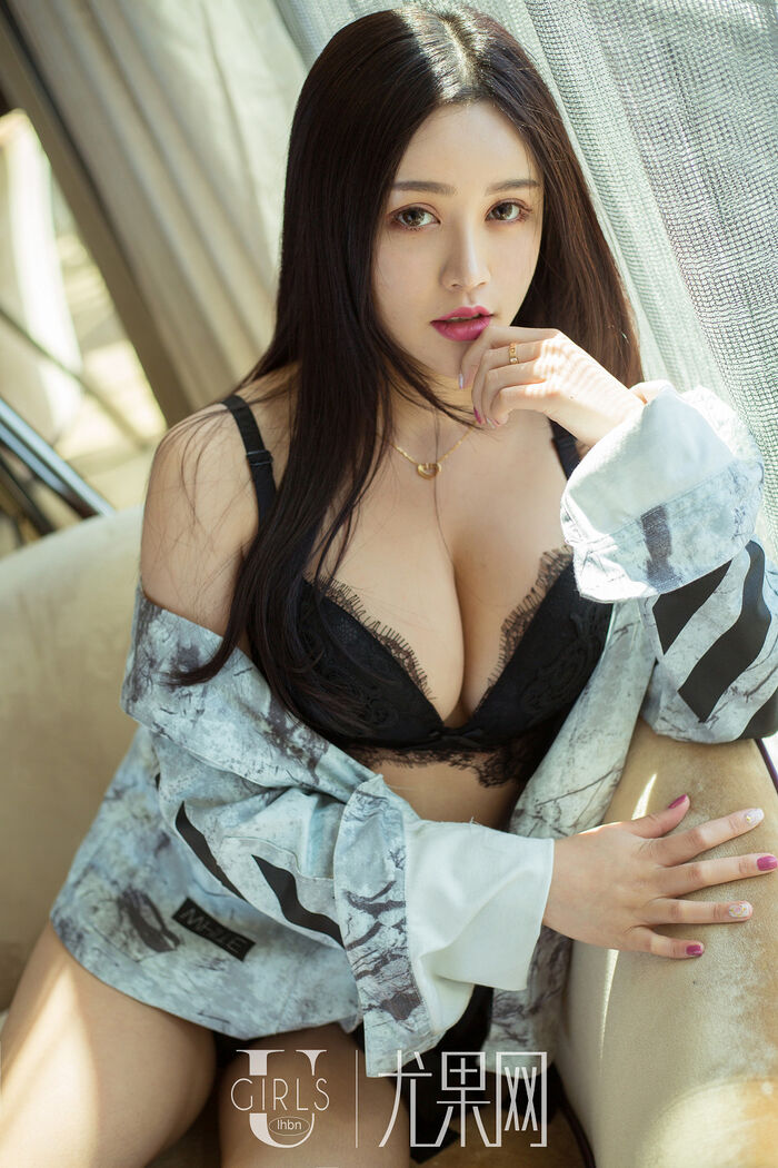 [Ugirls 尤果网] U277_嫩模于梓馨蕾丝内衣系秀傲人美milk白丝腿袜迷人诱惑Photo 65P 3th image