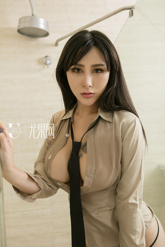 [Ugirls 尤果网] U174_嫩模孟狐狸FoxYini黑色蕾丝情趣内衣秀豪milk诱惑翘臀Photo 65P 51th image