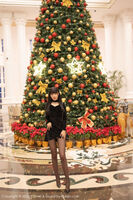 [YouMi尤蜜荟] Vol.619_ Goddess Zhu 可儿Flower厦门旅beat沙发上脱开档黑丝露火辣身材诱惑Photo 52P