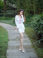 [HuaYang Huazhong] Vol.332_嫩模徐安安杭州旅beatpurple color 轻透服饰配肉丝裤袜秀完美身材诱惑Photo 51P