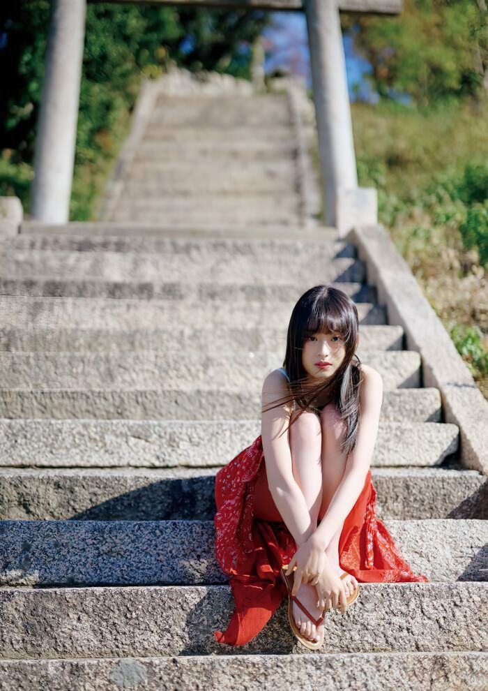 【285 high-quality erotic images of Ayaka Imoto】 Gravure including the first swimsuit of an 18-year-old beautiful girl 22th image
