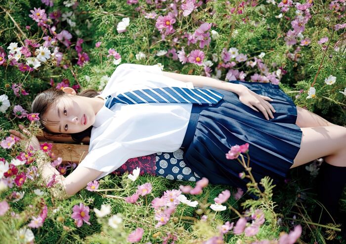 【285 high-quality erotic images of Ayaka Imoto】 Gravure including the first swimsuit of an 18-year-old beautiful girl 49th image