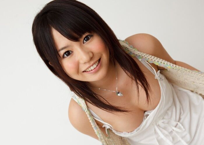 【Valley Erotic Image】 wwwww you can't take your eyes off the girls who emphasized the valley 3th image