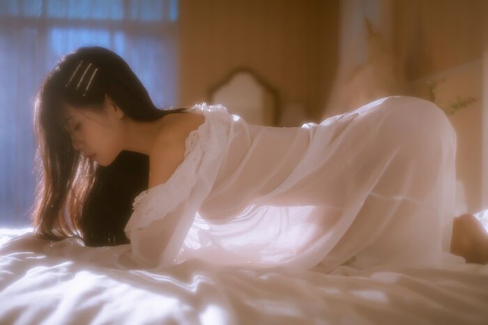 阳光美女萌萌儿o0金色套装主题私房上性感白薄透上衣配金色内衣诱惑Photo 70P 59th image