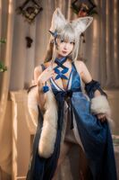 动漫博主封疆疆v 信浓礼服主题私房性感开breast礼服半撩露白嫩美腿迷人诱惑Photo 38P