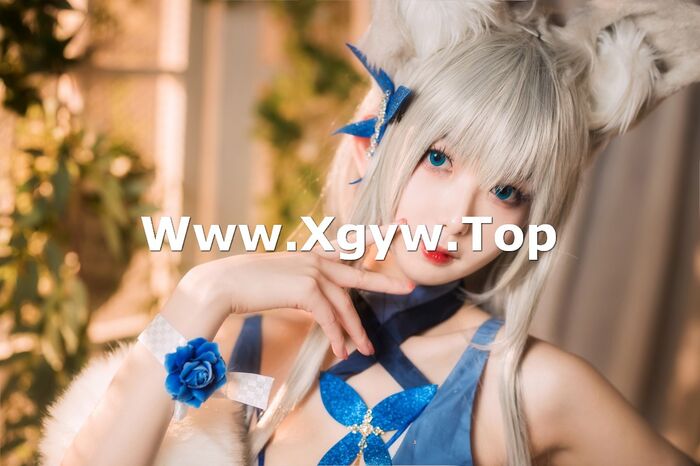 动漫博主封疆疆v 信浓礼服主题私房性感开breast礼服半撩露白嫩美腿迷人诱惑Photo 38P 26th image