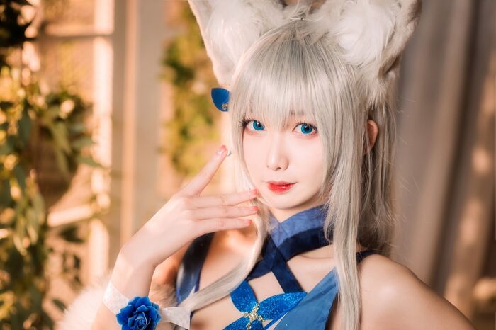 动漫博主封疆疆v 信浓礼服主题私房性感开breast礼服半撩露白嫩美腿迷人诱惑Photo 38P 27th image