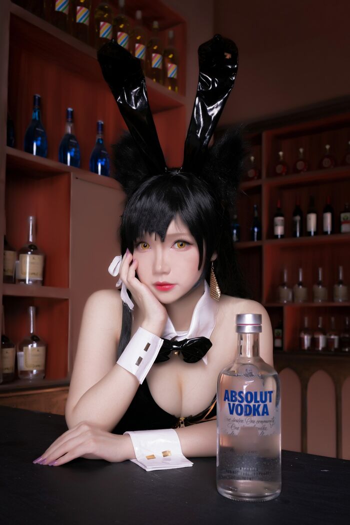 动漫博主雪晴 Astra爱宕兔女郎主题私房黑色皮质连体衣配蕾丝吊袜惹火诱惑Photo 30P 7th image