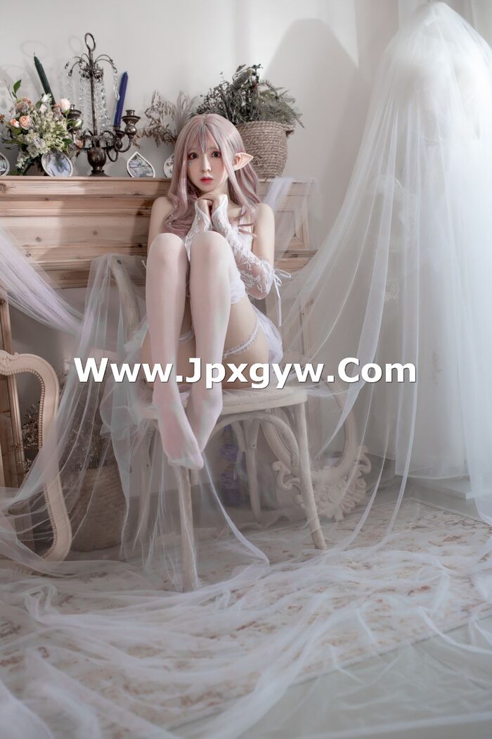 网络美女疯猫s纯白精灵主题性感白纱配白蕾丝吊袜秀完美身材诱惑Photo 29P 20th image