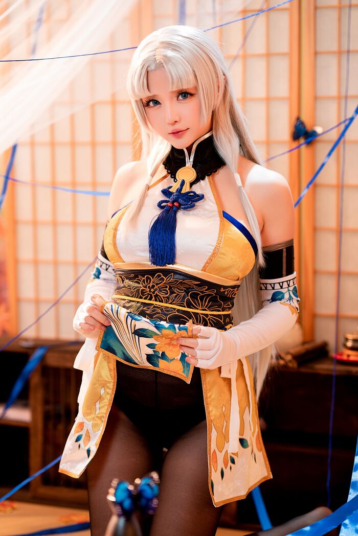 Coser 小姐姐星之迟迟迟胡桃主题性感COS服饰配破烂黑丝裤袜秀丰满身材诱惑Photo 54P 20th image