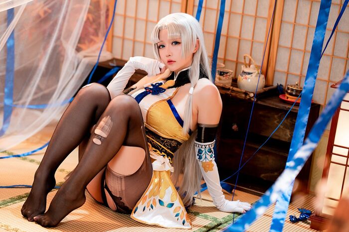 Coser 小姐姐星之迟迟迟胡桃主题性感COS服饰配破烂黑丝裤袜秀丰满身材诱惑Photo 54P 38th image