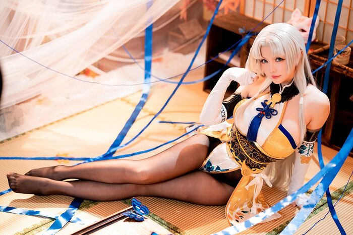 Coser 小姐姐星之迟迟迟胡桃主题性感COS服饰配破烂黑丝裤袜秀丰满身材诱惑Photo 54P 51th image