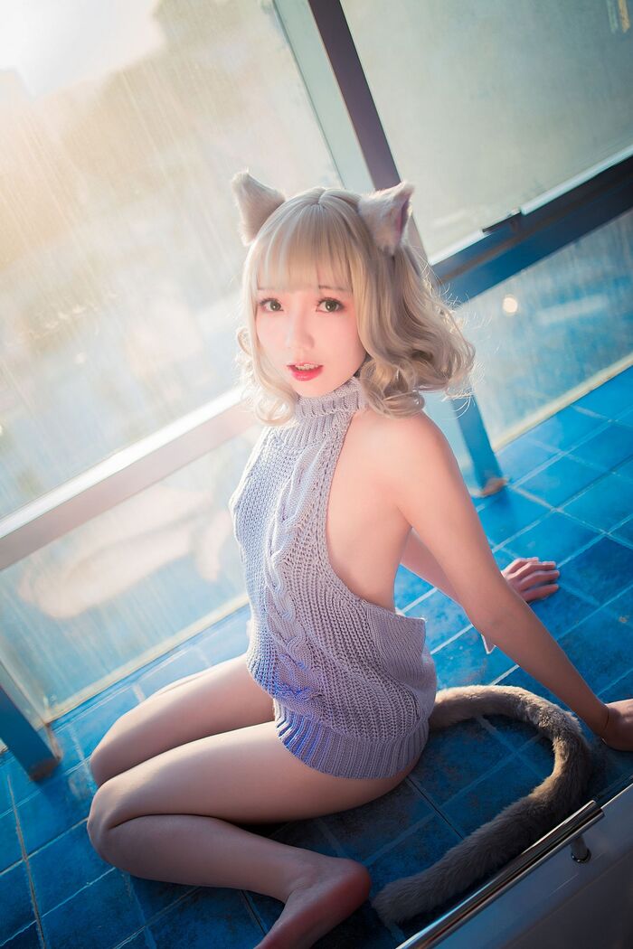 萝莉 Sister Mao Mao Dew Back Hair Clothing Lord 题 Ibo Cat Girl Costume Costume Feeling Dew Back Hair Coat Hide Complete Beauty Body Material Photograph 50P 36th image