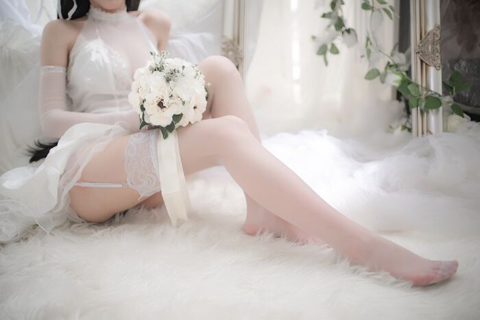 性感尤物清水由野爱宕結婚纱主题白薄透結婚纱配蕾丝吊袜秀豪milk翘臀诱惑Photo 49P 33th image