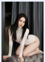 [Ugirls 爱尤物] No.2136_模特苏小曼私房白高叉连体衣秀完美身材浑圆翘臀诱惑Photo 35P