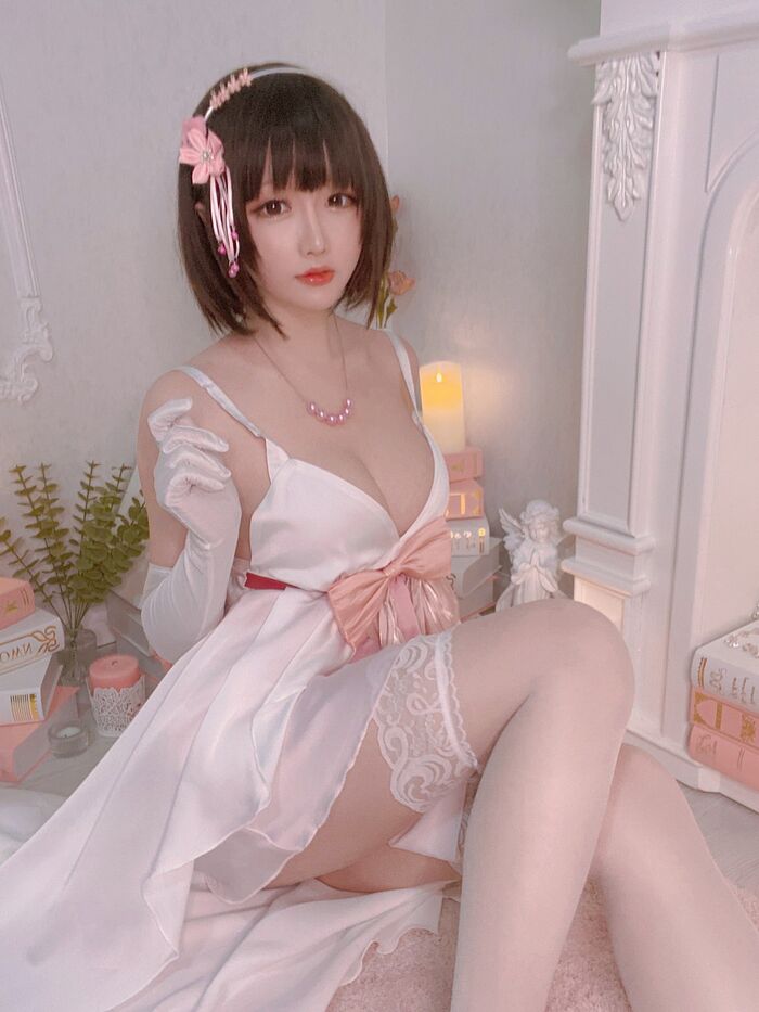 Coser 小姐姐星之迟迟特礼服主题私房半脱露粉色内衣秀火辣身材诱惑Photo 100P 30th image