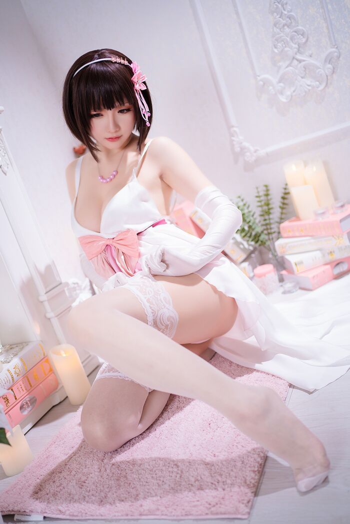 Coser 小姐姐星之迟迟特礼服主题私房半脱露粉色内衣秀火辣身材诱惑Photo 100P 93th image