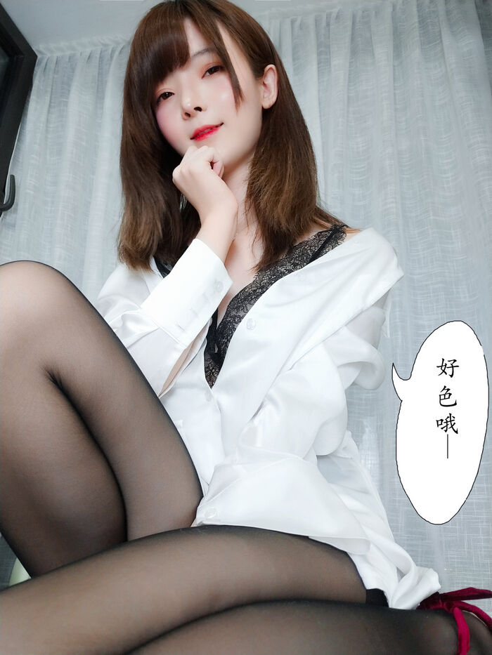 网络美女一小央泽约会女友主题私房半脱露黑丝裤袜秀翘臀美腿迷人诱惑写真83P 60th image