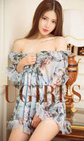 [Ugirls 爱尤物] No.1197_嫩模钱思琪私房黄高叉连体衣半脱秀全美身材性Photo 35P