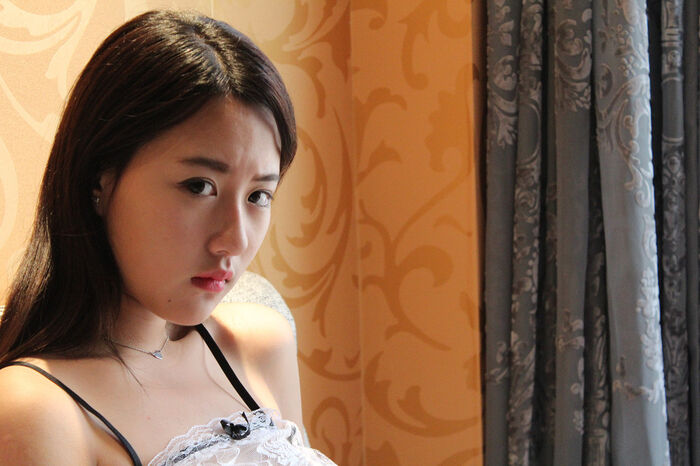 90后气质美模沈凯居家性感女仆装无内透视秀美乳撩人诱惑写真221P 21th image